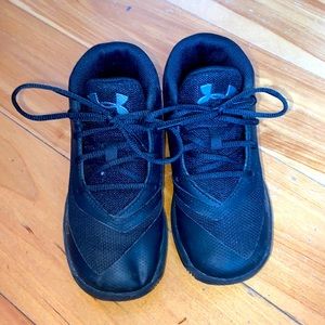 Under Armour boys sneakers